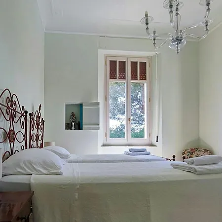 別荘 Historic With Pool In The Heart Of Ortezzano