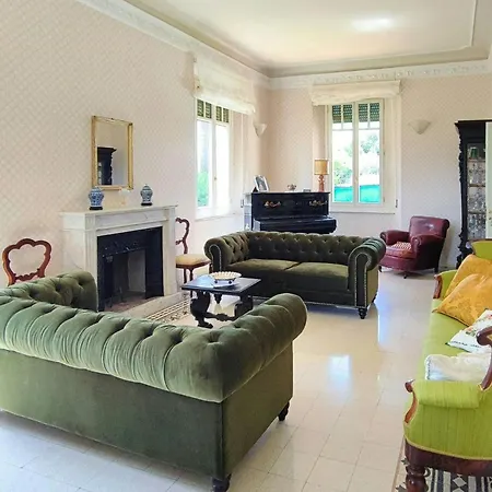 Сasa de vacaciones Historic With Pool In The Heart Of Ortezzano