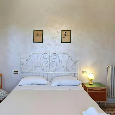 Historic With Pool In The Heart Of Ortezzano